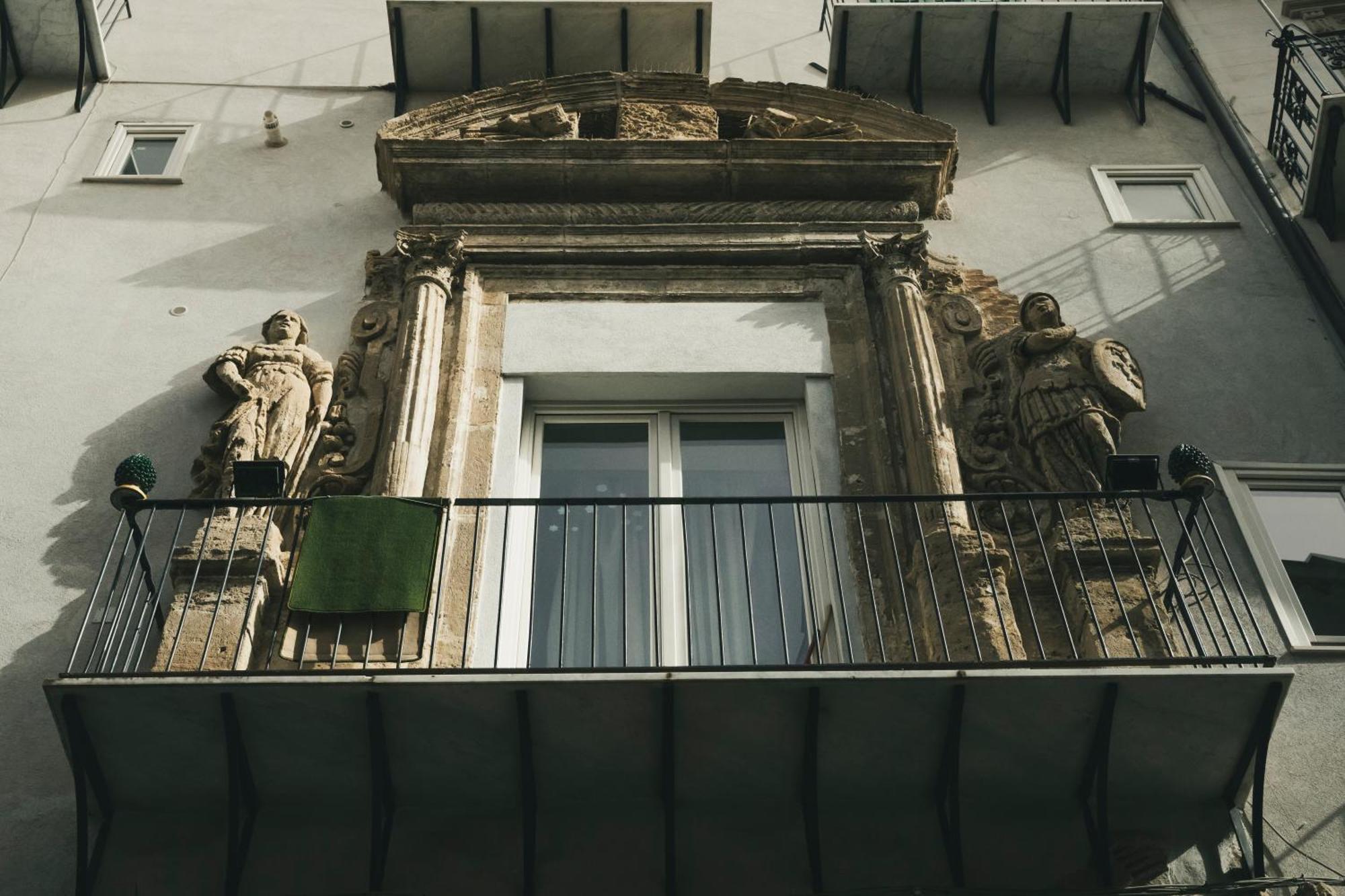 B&B Palazzo Corvino Palermo Exterior foto
