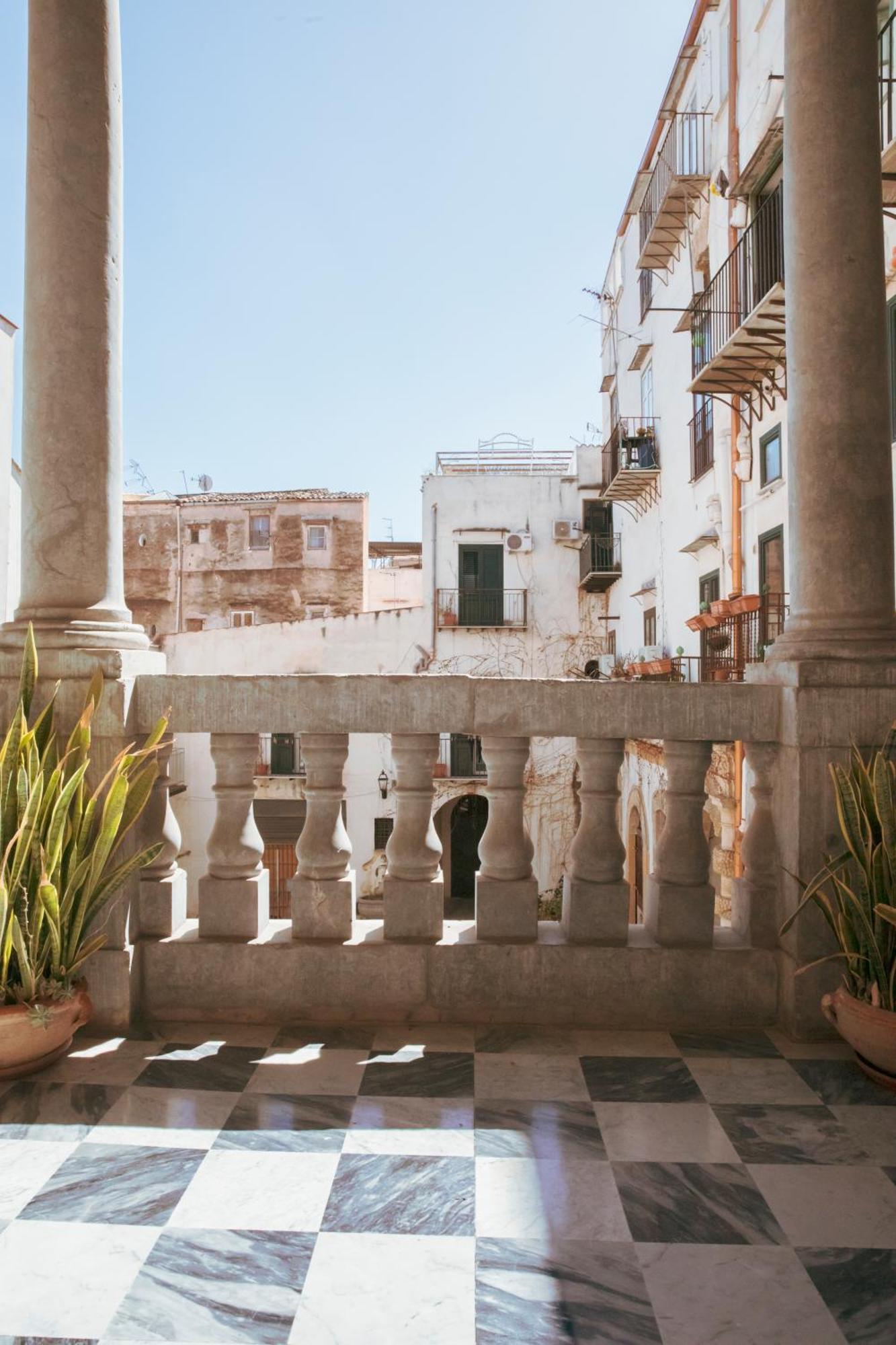 B&B Palazzo Corvino Palermo Exterior foto