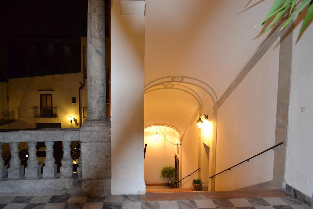 B&B Palazzo Corvino Palermo Exterior foto